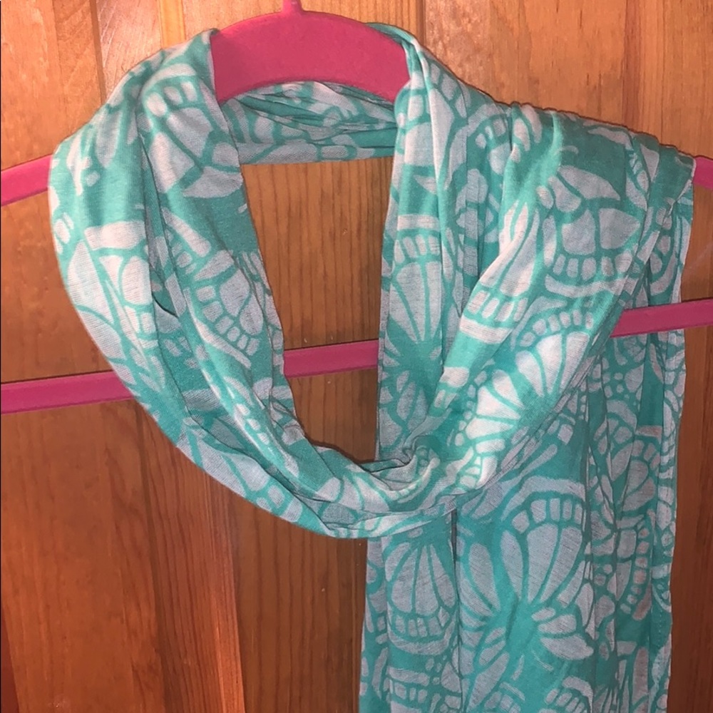 Scarf - Picture 2 of 3
